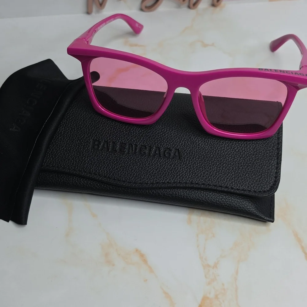 Balenciaga square barbie pink tinted sunglasses new